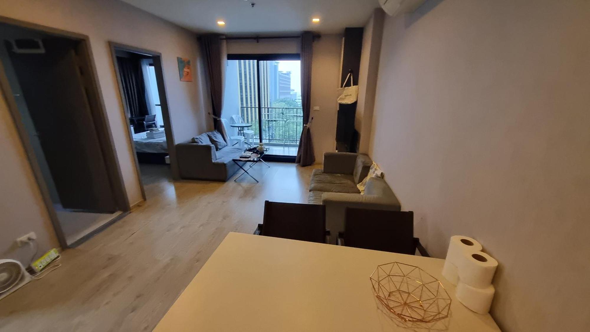The Base Central Apartments Патая Екстериор снимка